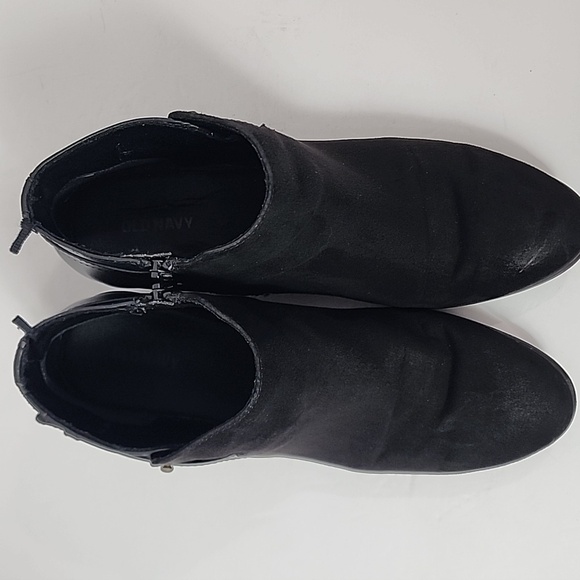 Old Navy Classic Midnight Black Ankle Bootis, Size 9 - Picture 7 of 11